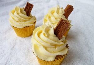 cupcakes with flake 99